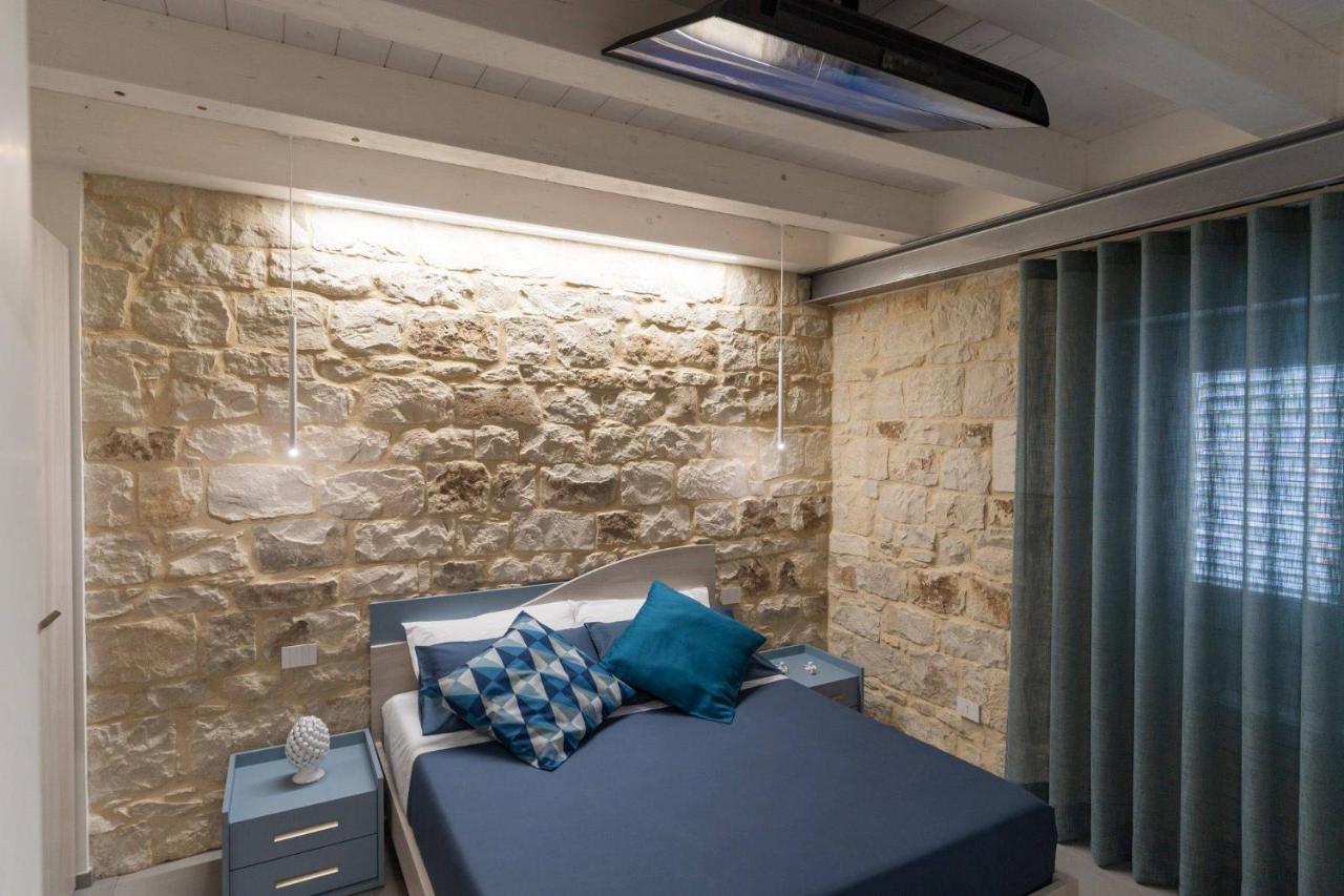 מודיקה Lovely Modern Apartment מראה חיצוני תמונה